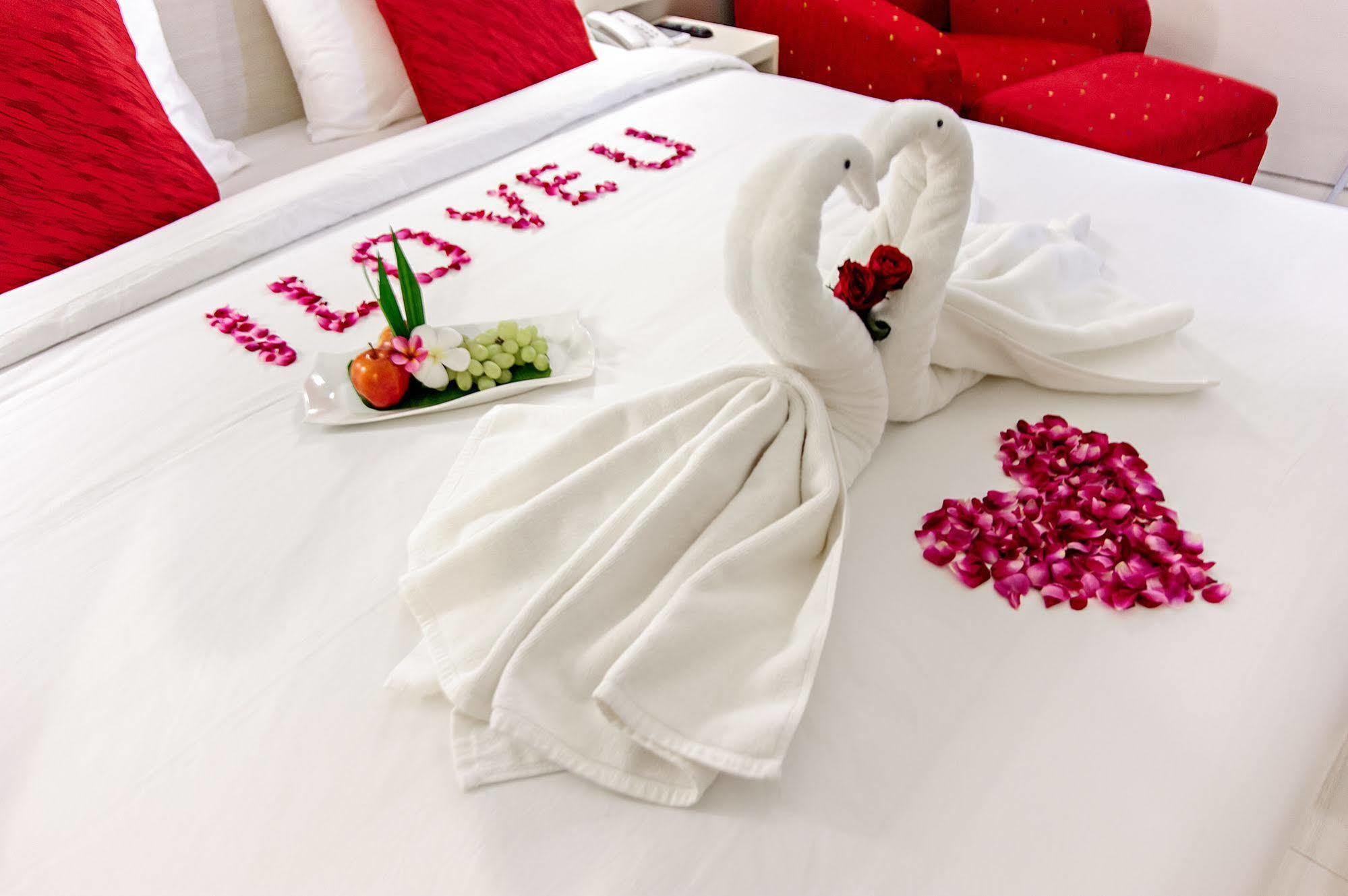 Platinum Hotel
