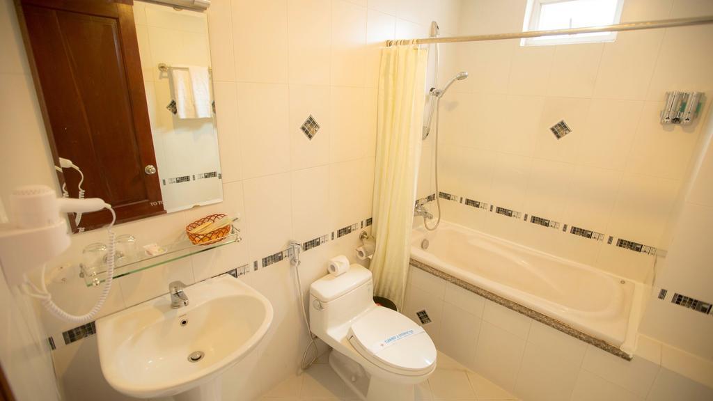 Platinum Khách sạn 3*
